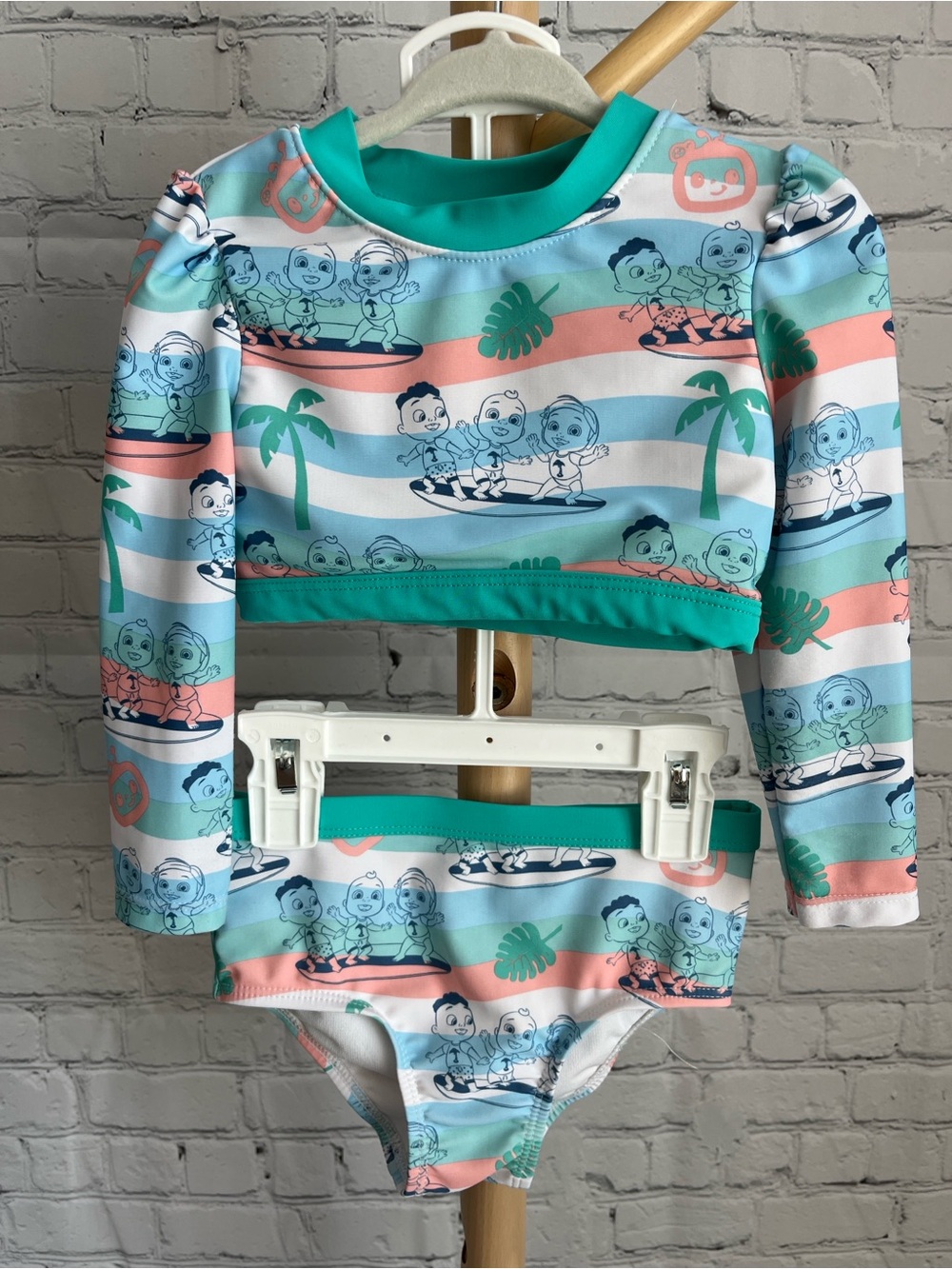 ⭐️⭐️ PICK 5 / $20 CoComelon Toddler Girl Surf Print Swim Set 18M